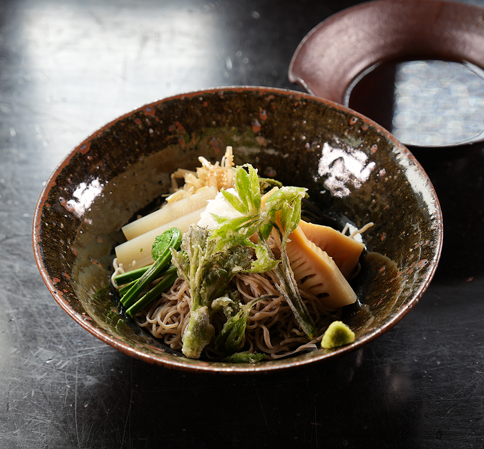 画像：山菜蕎麦